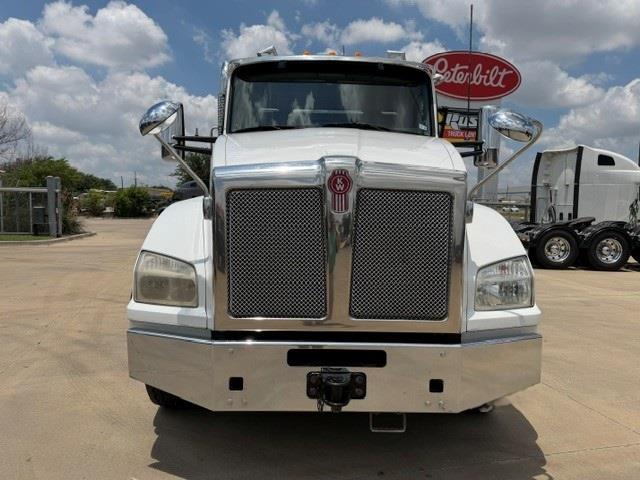 2020 Kenworth T880-11
