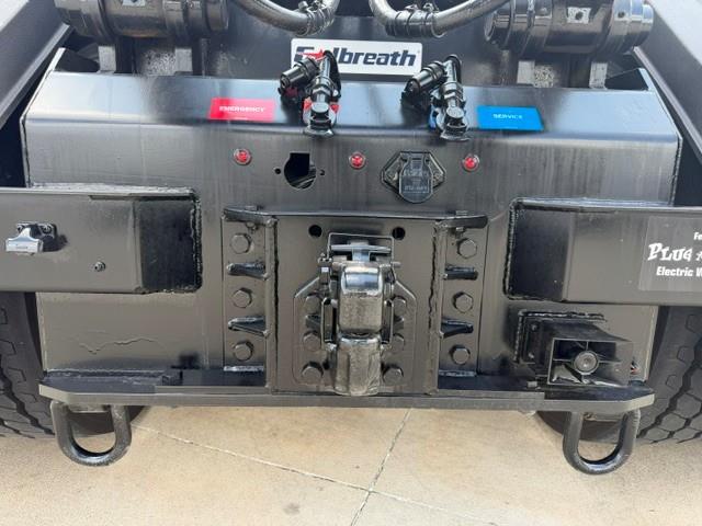 2027 Peterbilt 567-6