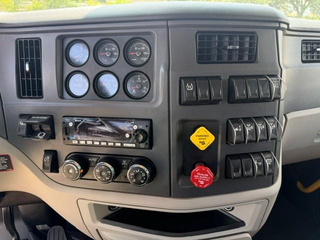 2027 Peterbilt 567-24