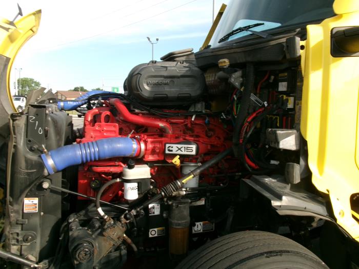 2023 Peterbilt 579-7
