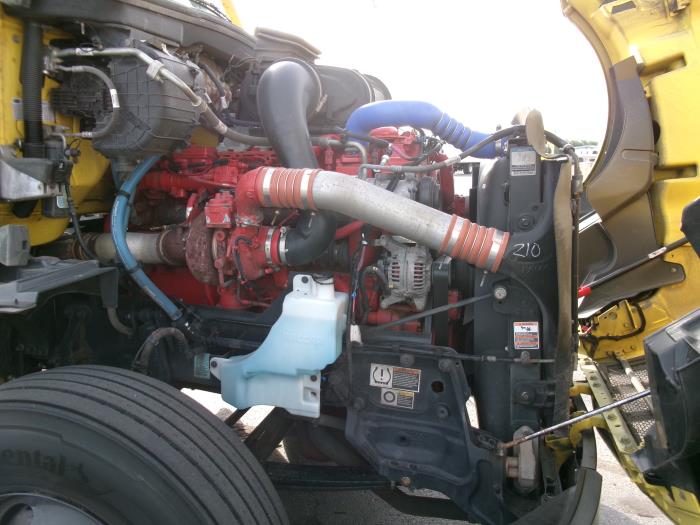 2023 Peterbilt 579-8
