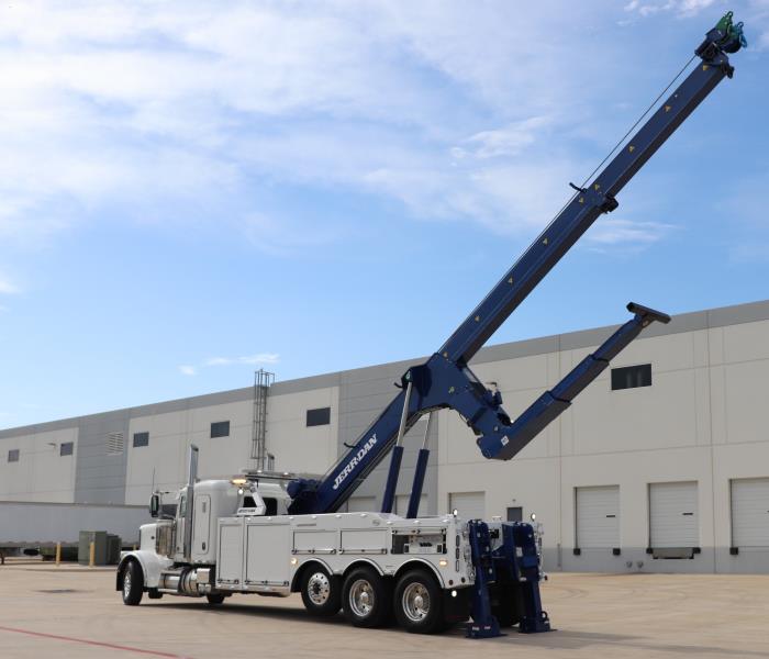 2027 Peterbilt 589-13