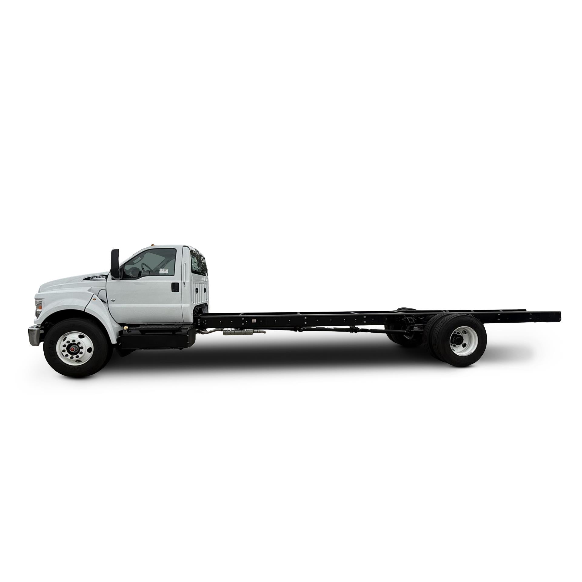 New 2027 Ford F-750 - photo 2