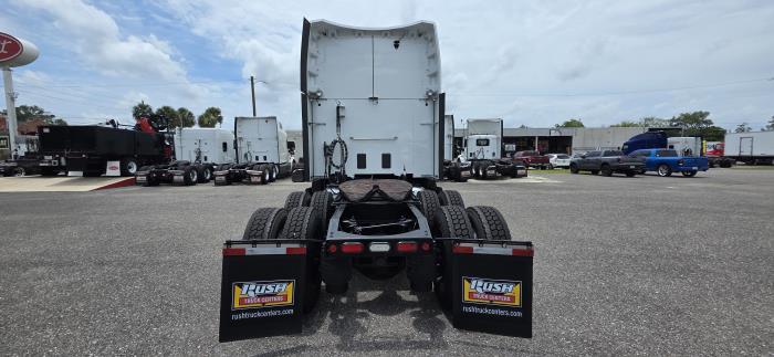 2022 Peterbilt 579-3