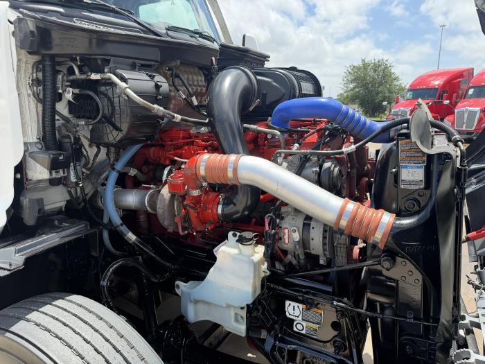 2022 Peterbilt 579-19
