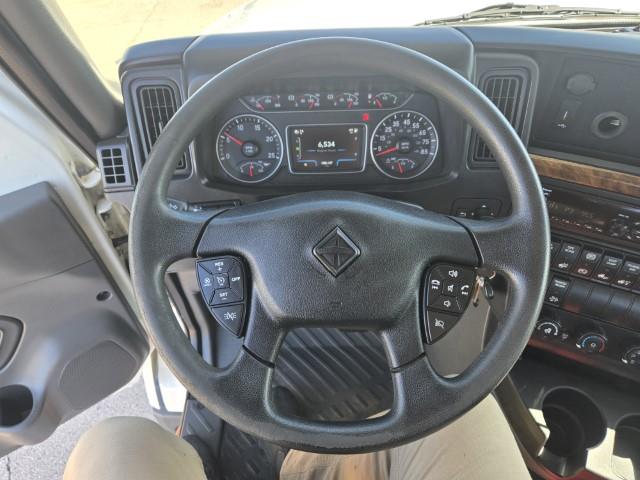 2021 International LT625-10
