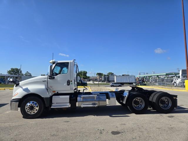 2021 International LT625-6