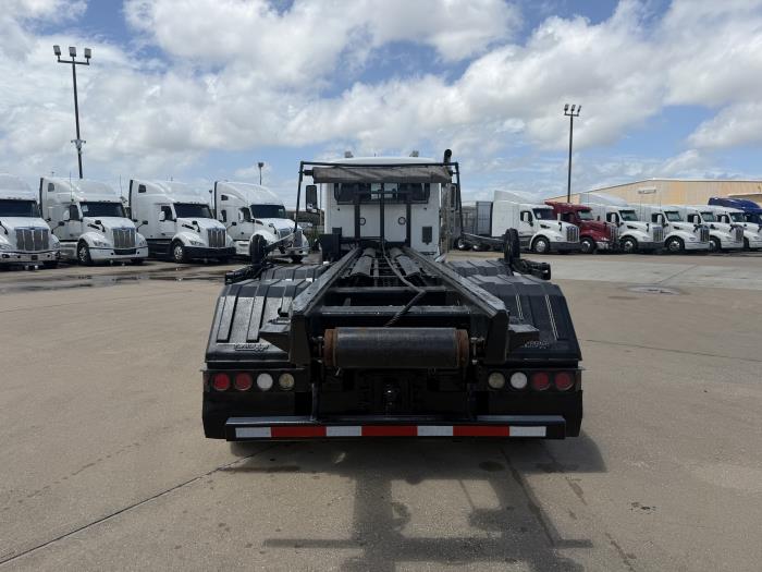 2019 Peterbilt 567-4