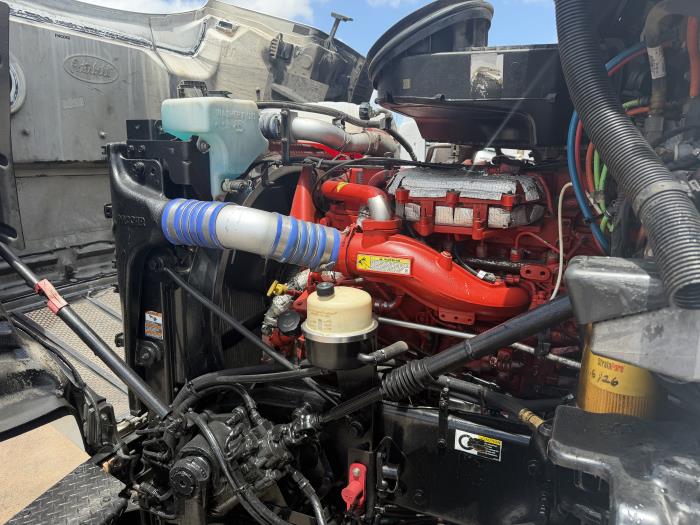 2019 Peterbilt 567-19