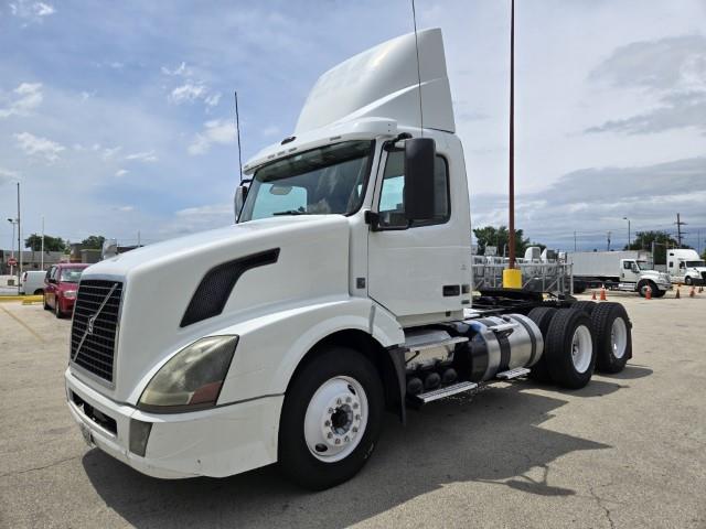 2016 Volvo VNL64T300-1
