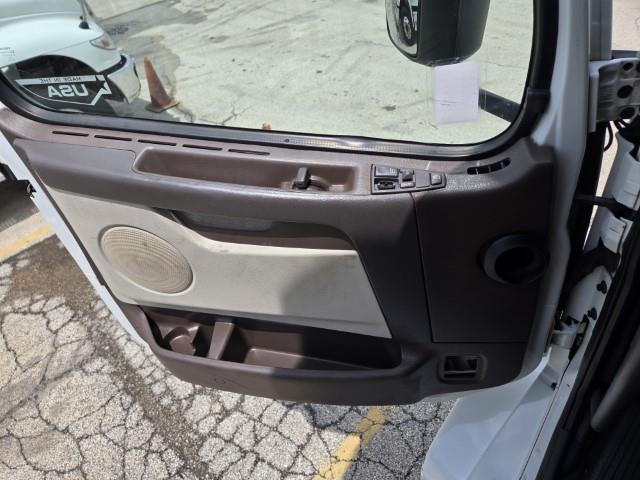 2016 Volvo VNL64T300-9