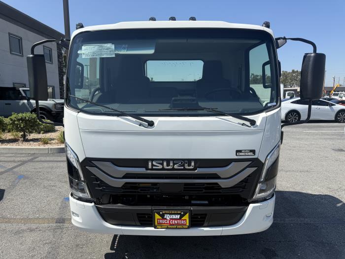 2026 Isuzu NPR-HD-5