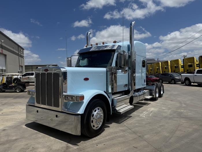 2027 Peterbilt 589-1