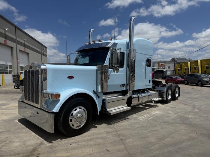2027 Peterbilt 589-3