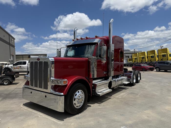 2027 Peterbilt 589-1