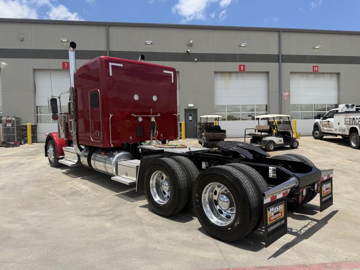 2027 Peterbilt 589-6