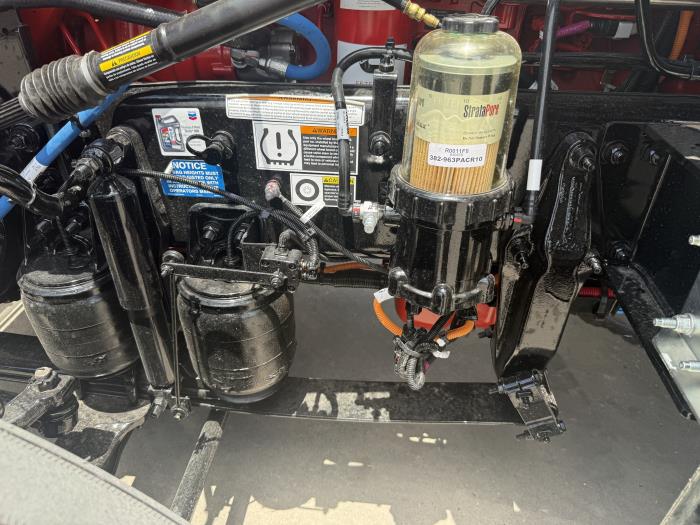 2027 Peterbilt 589-62