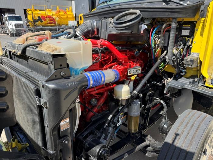 2021 Peterbilt 579-13