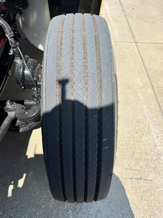 2021 Peterbilt 579-14