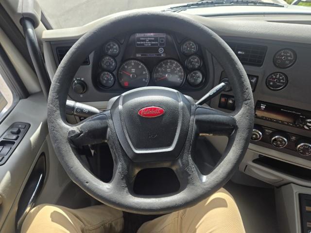 2018 Peterbilt 579-11