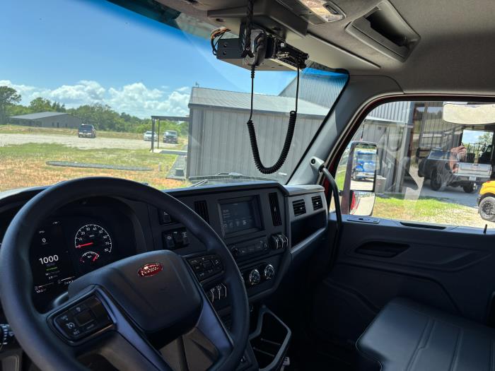 2026 Peterbilt 537-11