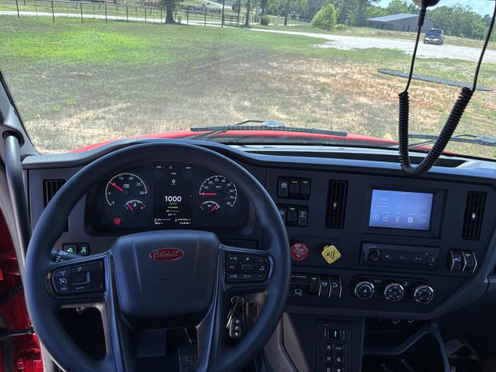 2026 Peterbilt 537-12