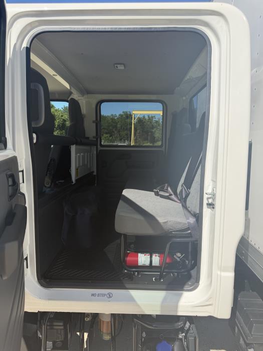2026 Isuzu NPR-HD-11