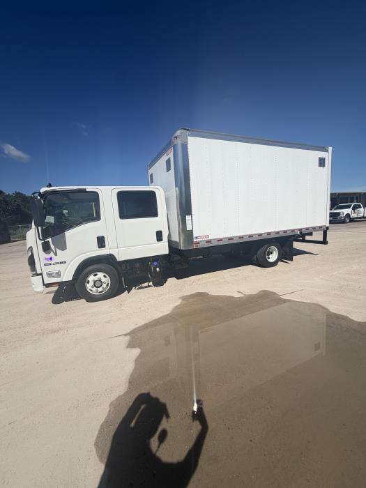 2026 Isuzu NPR-HD-4