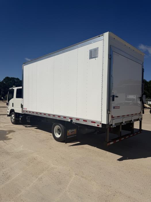 2026 Isuzu NPR-HD-5