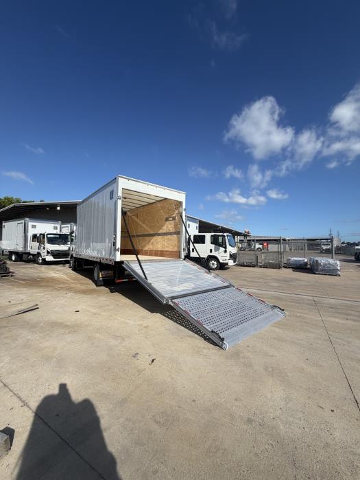 2026 Isuzu NPR-HD-16