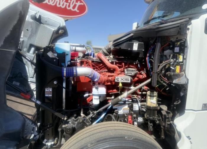2027 Peterbilt 567-8