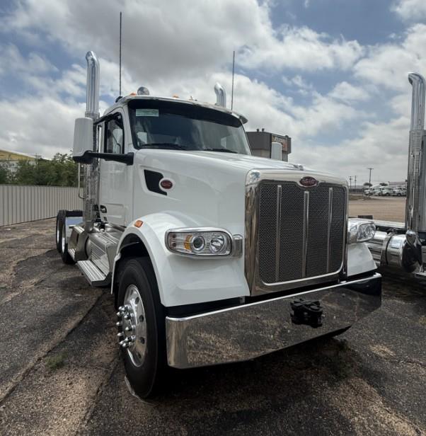 2027 Peterbilt 567-1
