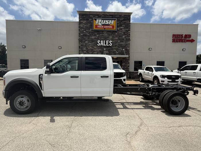 2026 Ford F-550-1