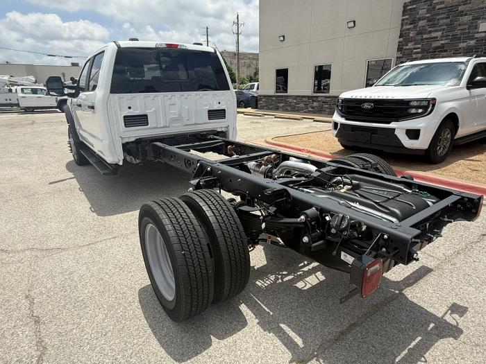 2026 Ford F-550-16