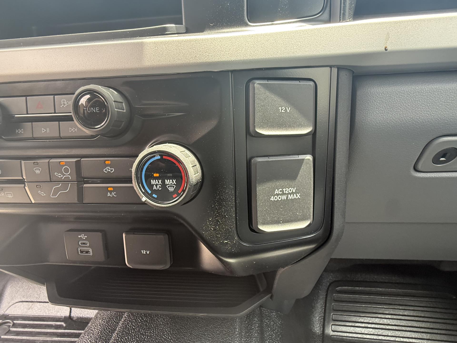New 2026 Ford F-550 - photo 16