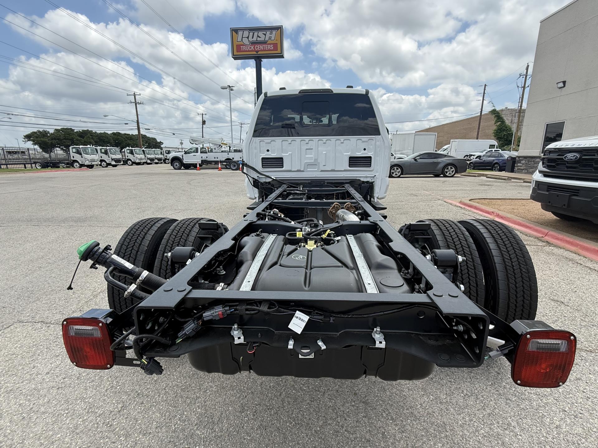 New 2026 Ford F-550 Super Cab Cab Chassis - photo 5
