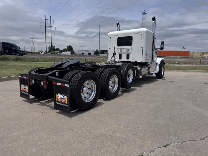 2027 Peterbilt 567-5