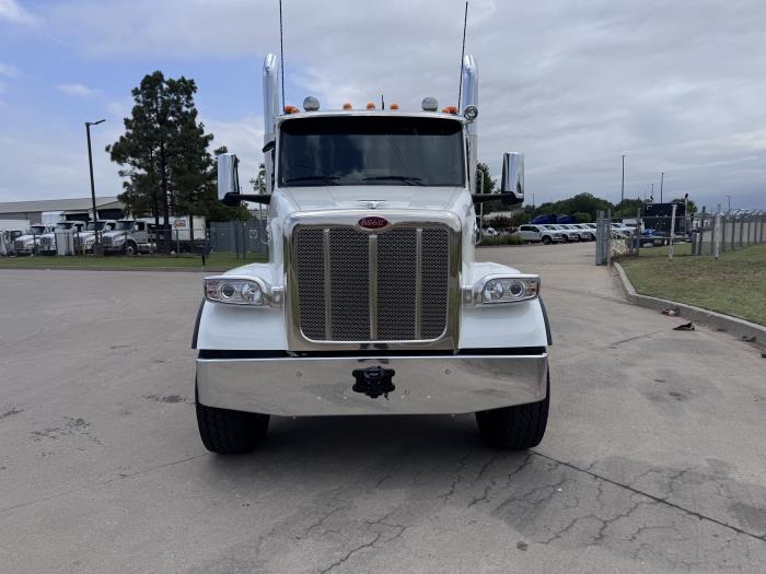 2027 Peterbilt 567-6