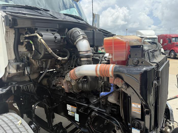 2021 Peterbilt 579-19