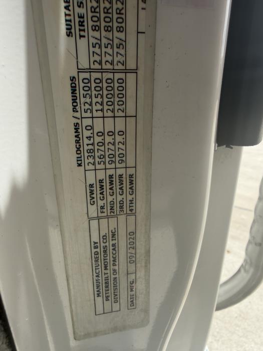 2021 Peterbilt 579-26