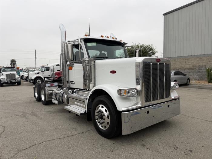 2027 Peterbilt 589-3