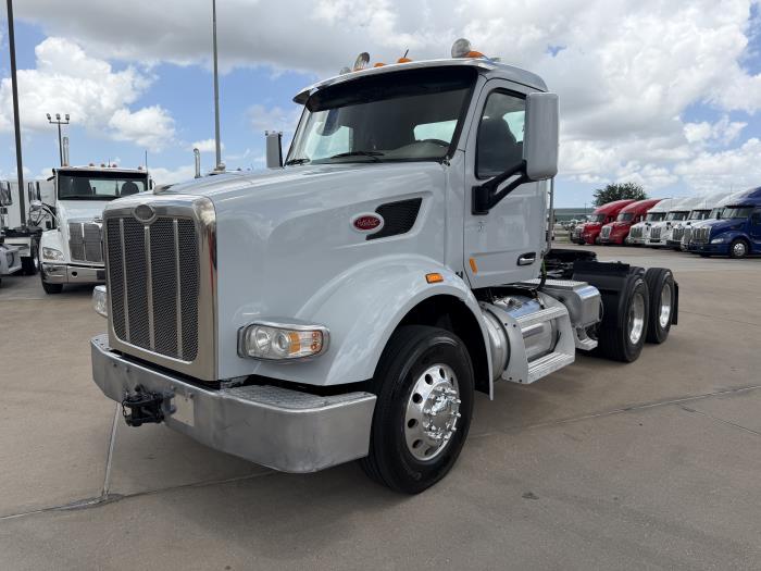 2021 Peterbilt 567-1
