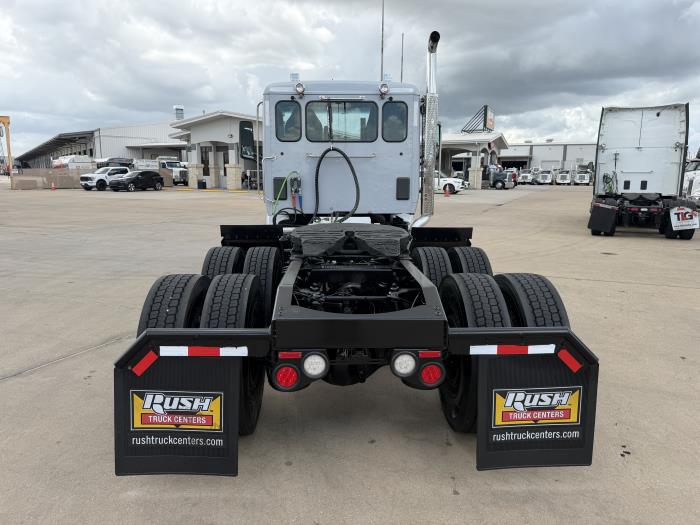 2021 Peterbilt 567-4