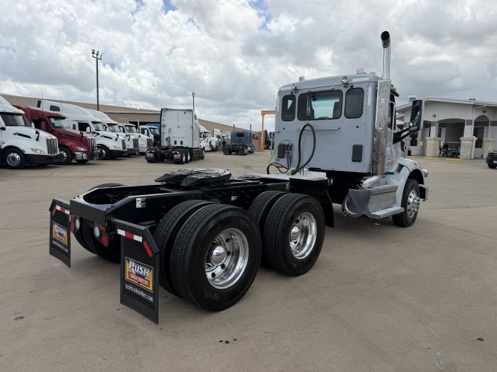 2021 Peterbilt 567-5