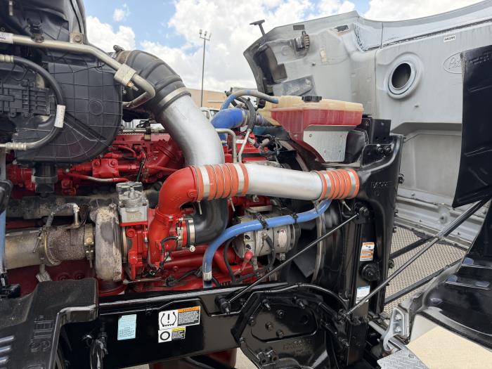 2021 Peterbilt 567-19
