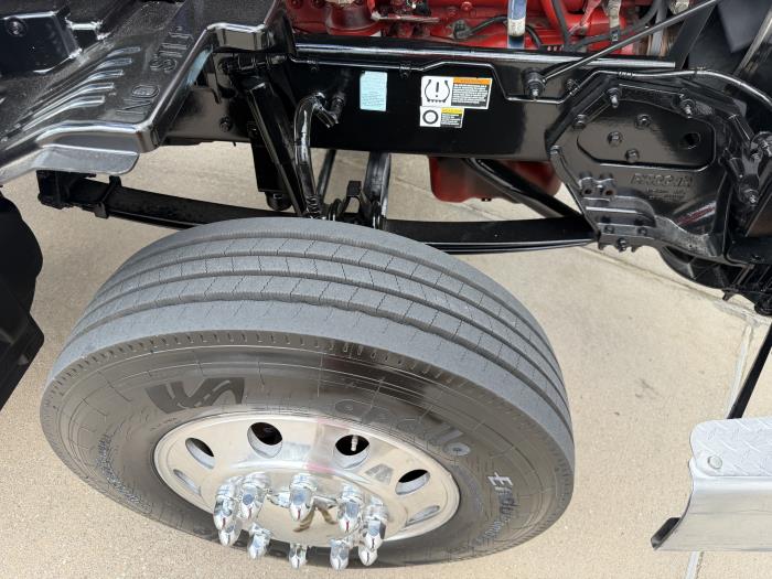 2021 Peterbilt 567-20