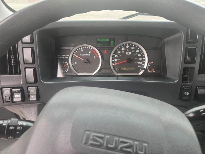 2019 Isuzu NRR-6