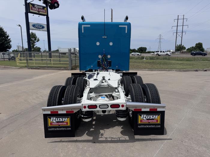 2027 Peterbilt 589-8