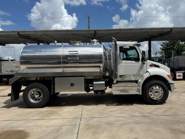2027 Peterbilt 536-8