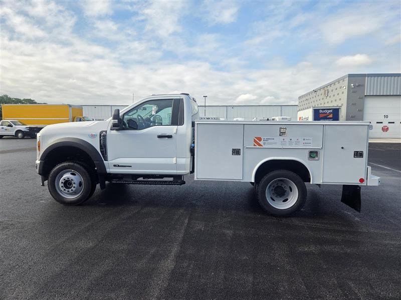 New 2026 Ford F-450 - photo 2